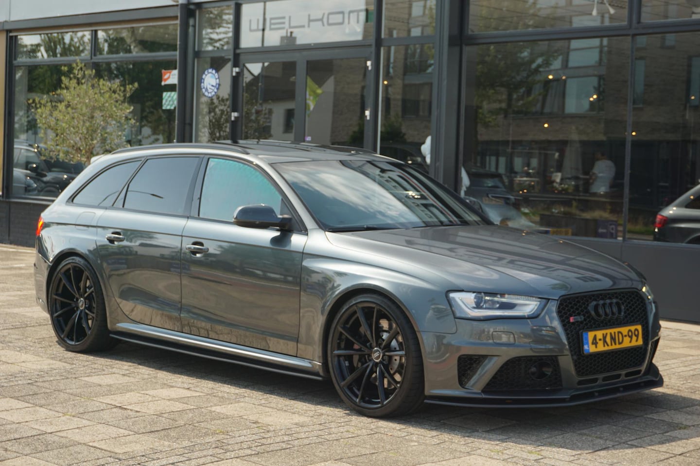 Audi RS4 - Avant 4.2 FSI a4 quattro | Akrapovic | Apple Carplay | B&O | Pano - AutoWereld.nl