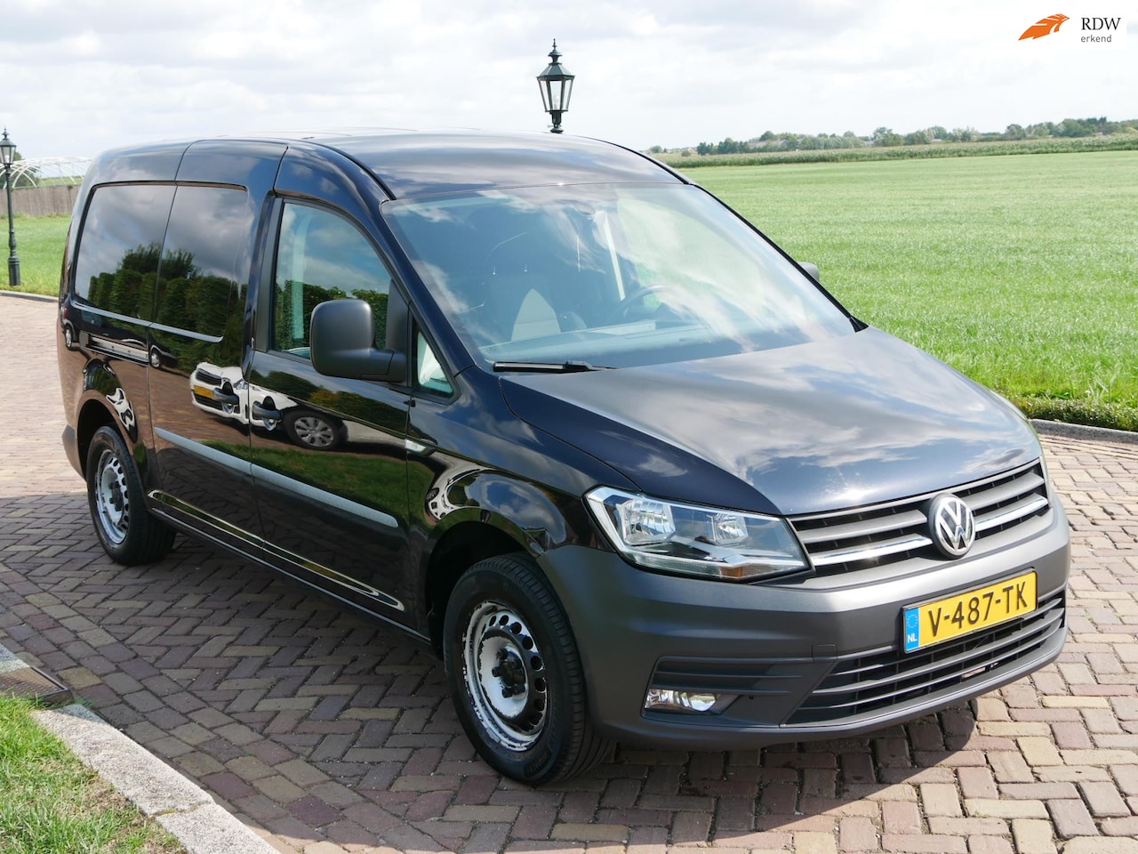 Volkswagen Caddy Maxi - 2.0 TDI L2H1 BMT Highline 2018 AC NAVI - AutoWereld.nl