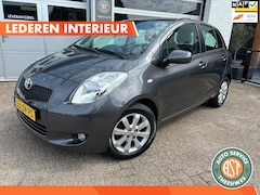 Toyota Yaris - 1.3 VVTi Executive NAVI|LEER|AIRCO|NAP