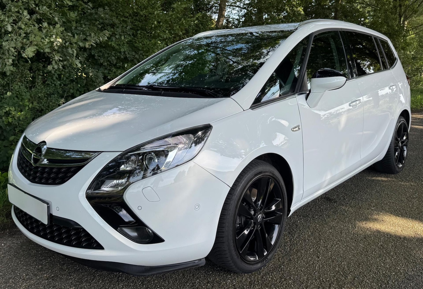 Opel Zafira Tourer - 1.6 Turbo Innovation 2016 7 persoons 200PK - AutoWereld.nl