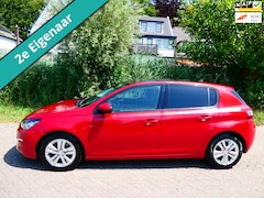 Peugeot 308 - 1.2i 110pk 5-deurs 2e eig. 112.000km Clima LED Navi Panorama