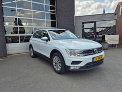 Volkswagen Tiguan - 1.4 TSI 110KW/150PK, MOD 2017. executive pakket, zwenkbare trekhaak, cruise control, clima