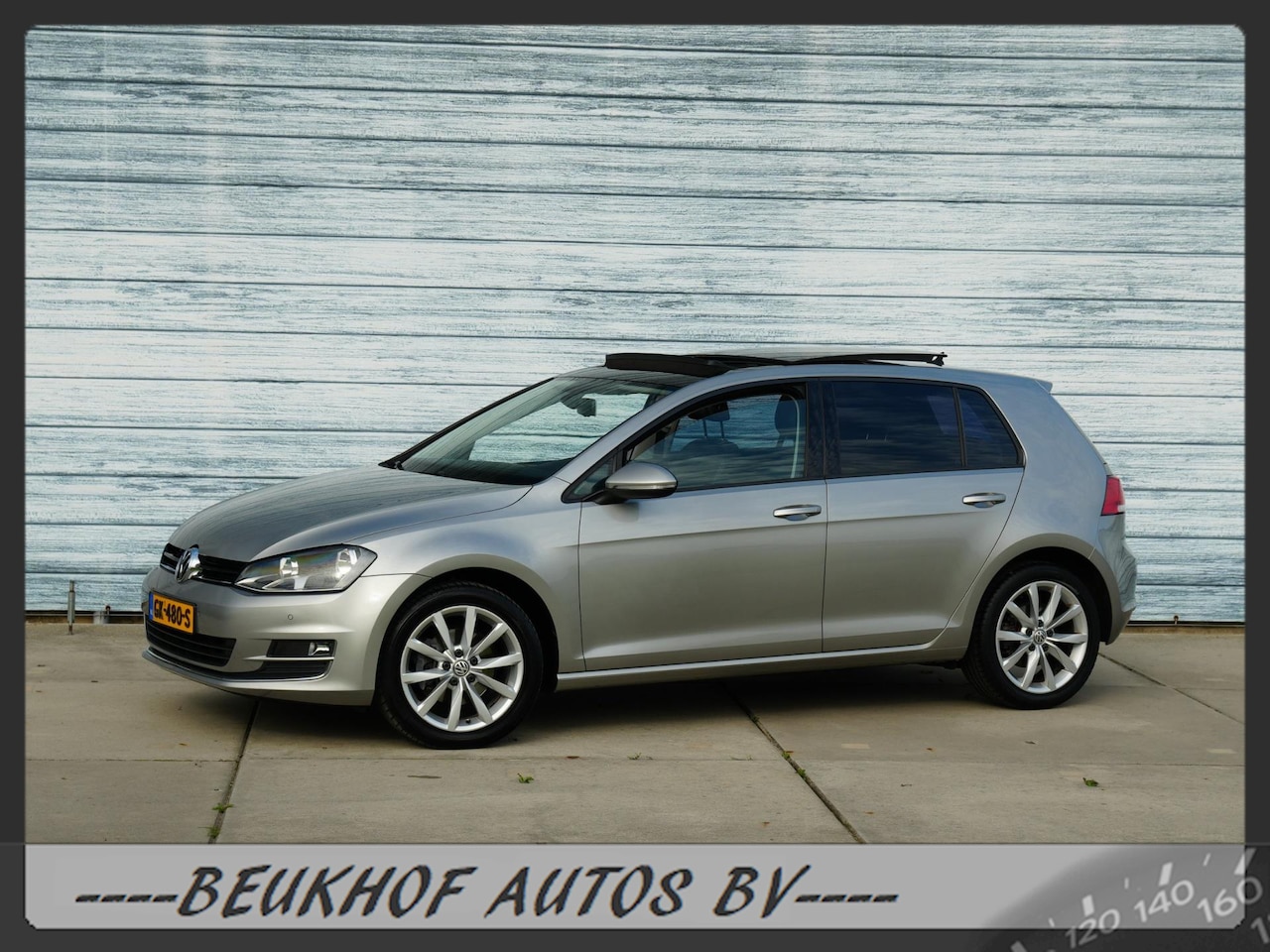 Volkswagen Golf - 1.4 TSI Business Leer Pano Carplay Camera - AutoWereld.nl