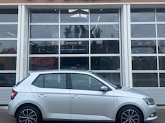 Skoda Fabia - LAGE KM-STAND INCL. TREKHAAK 1.0 TSI Drive