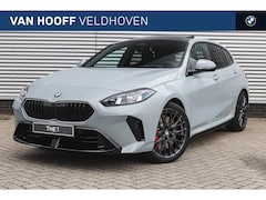 BMW 1-serie - 120 High Executive M Sport / Panoramadak / Sportstoelen / Adaptieve LED / M Adaptief onder