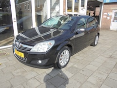Opel Astra - 1.4 Temptation Nieuwe APK, geen afleverkosten, Airco, Cruise Controle, Trekhaak
