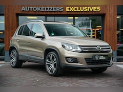 Volkswagen Tiguan - 2.0 TSI Sport&Style 4Motion Panoramadak Navi Clima Cruise Camera Stoelverw. Xenon