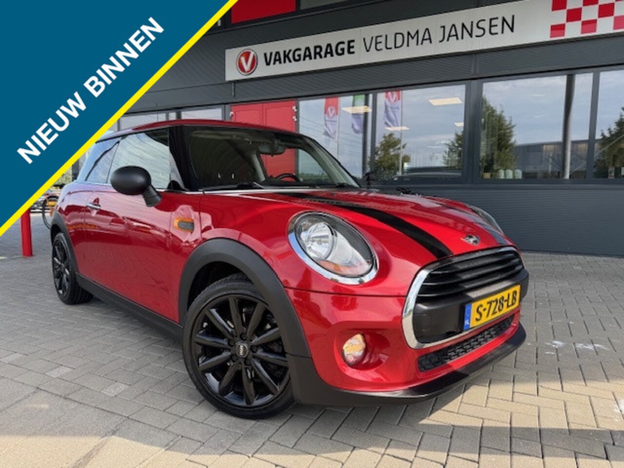 MINI One - Mini 1.2 + AIRCO/17" LMV/CRUISE/ PREMIUM AUDIO - AutoWereld.nl