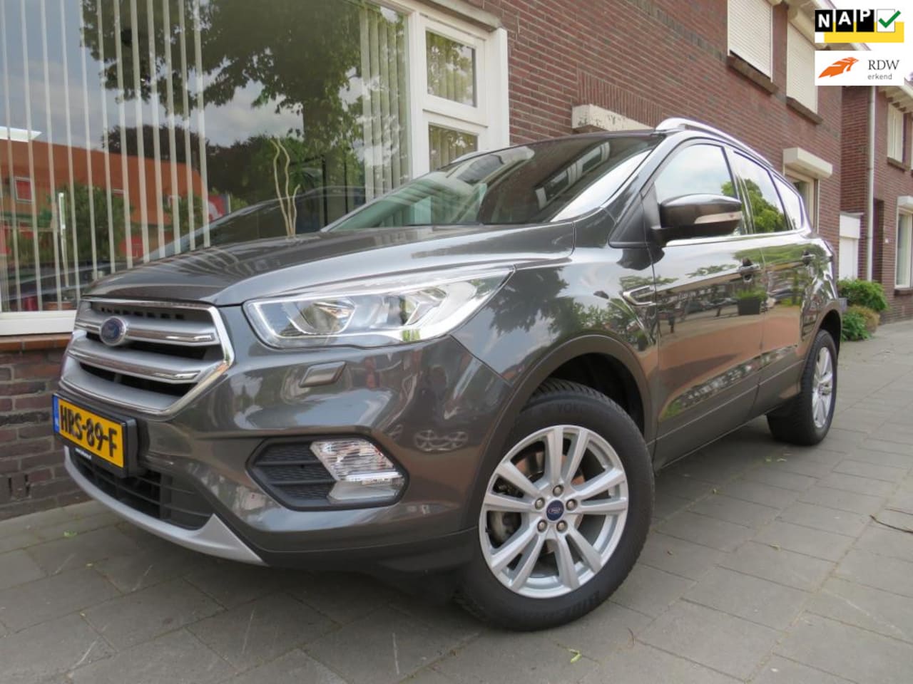 Ford Kuga - 1.5 EcoBoost ST Line Winterpakket - AutoWereld.nl