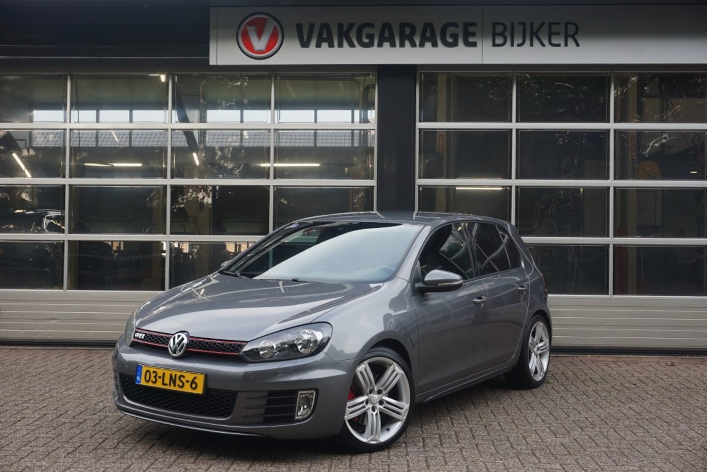 Volkswagen Golf - 2.0 GTI 2.0 GTI - AutoWereld.nl