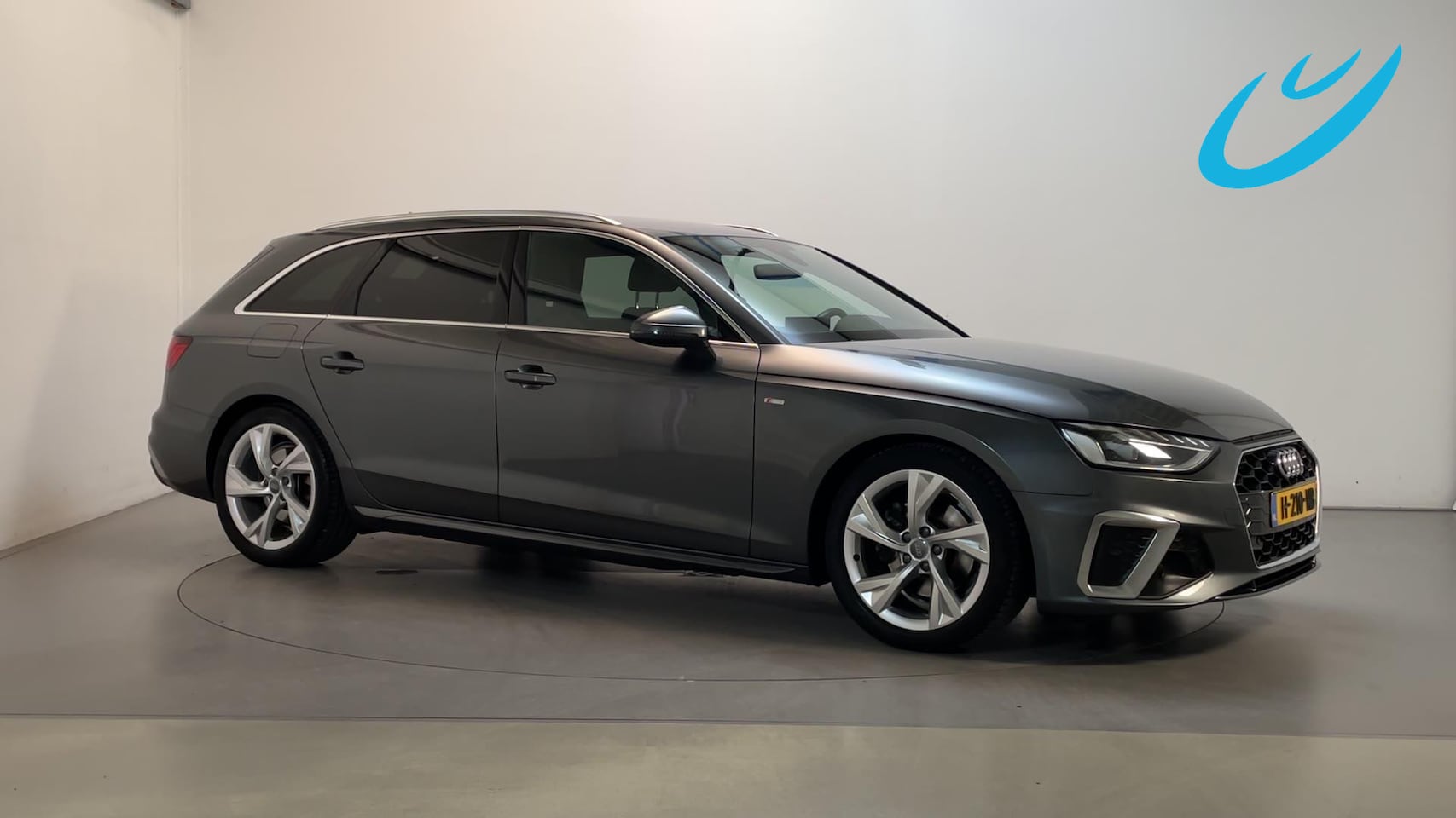 Audi A4 Avant - 35 TFSI Launch Edition Sport S-Line Camera Stoelverwarming Navigatie - AutoWereld.nl