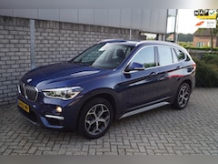 BMW X1 - SDrive20i High Executive Autom 192 PK Leder Stoelverw Navi Camera Clima Cruise Botswaarsch