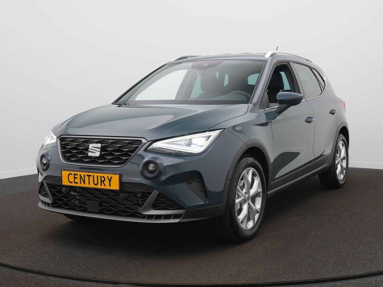 SEAT Arona - FR Business Connect 1.0 85 kW / 115 pk EcoTSI SUV - AutoWereld.nl