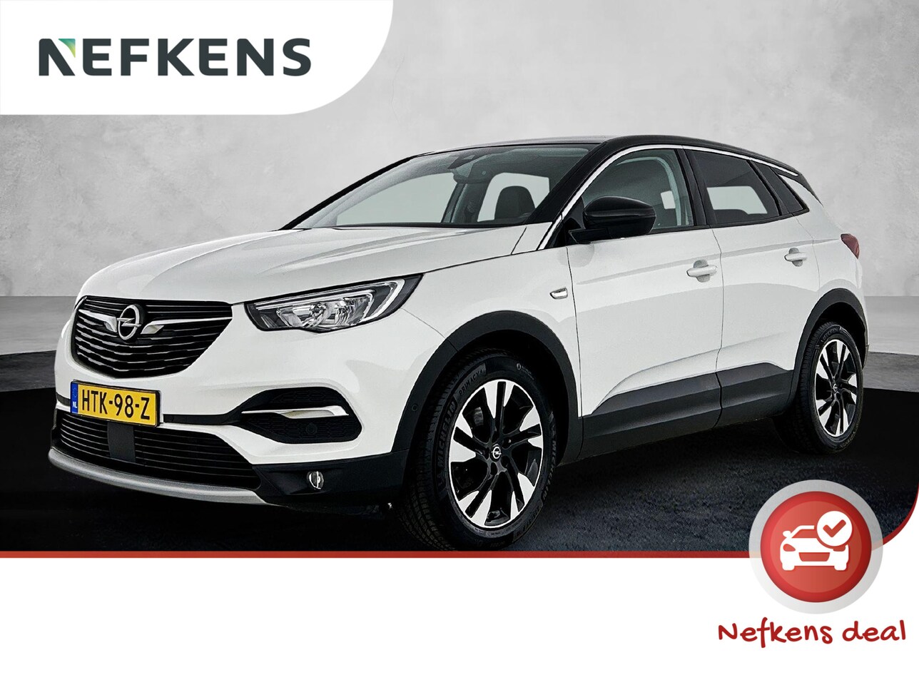 Opel Grandland X - SUV Innovation 130 pk | Navigatie | Achteruitrijcamera | Parkeersensoren Voor en Achter | - AutoWereld.nl