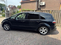Ford S-Max - 2.5-20V Turbo 7 persoons