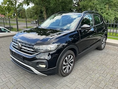 Volkswagen T-Cross - 1.5 TSI Style | ACC | PDC | Trekhaak | Camera | Climate
