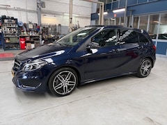 Mercedes-Benz B-klasse - B 180 122PK 7G-DCT Ambition | Schuif- Kanteldak | Navigatie | Cruise control | PDC V+A | C