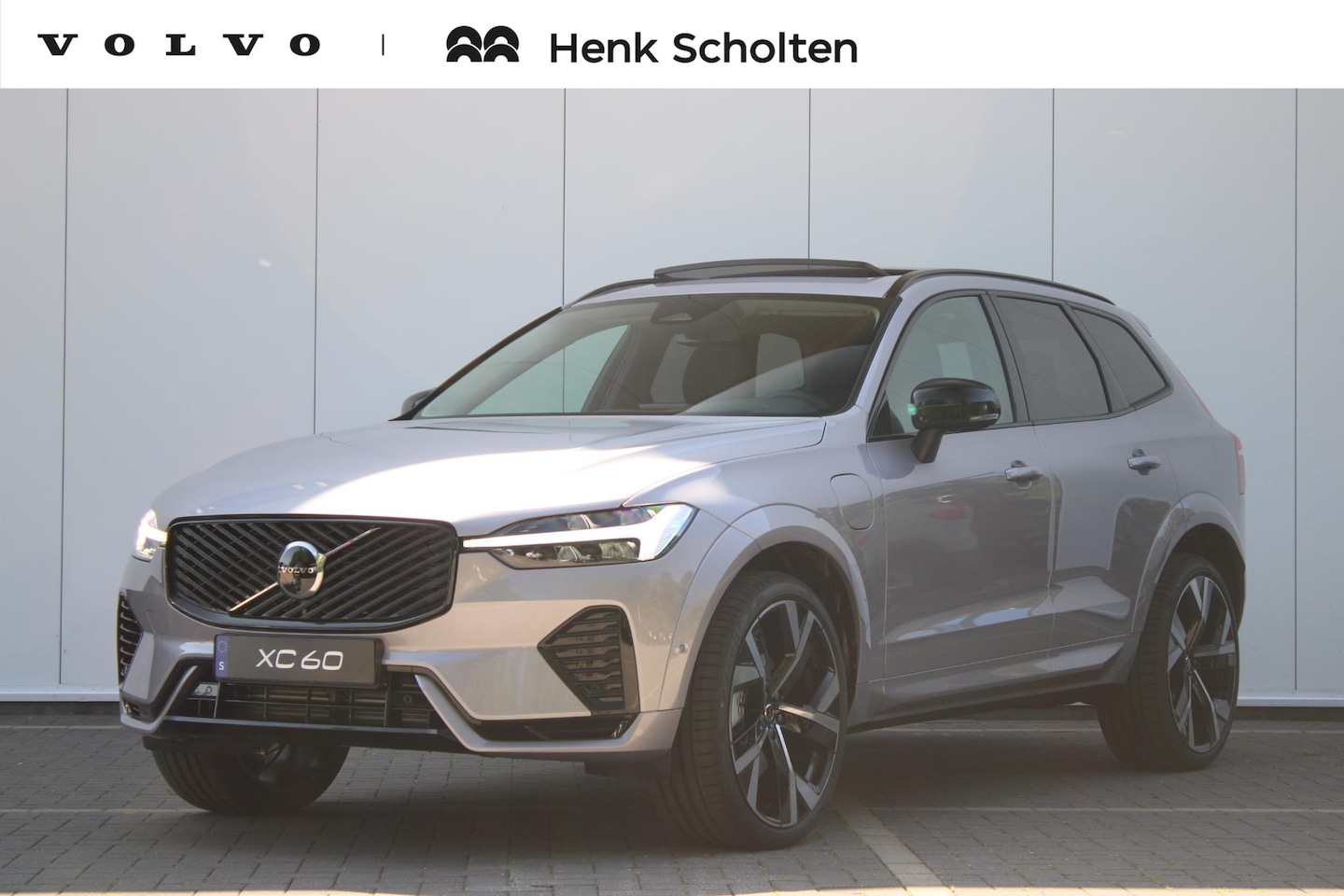 Volvo XC60 - T6 Plug-in hybrid AWD Plus Dark | Luchtvering | Adaptieve Cruise Control met Pilot Assist - AutoWereld.nl