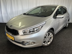 Kia Cee'd - 1.4 CVVT DynamicLine ECC/CRUISE/NAVI/CAMERA/LMV