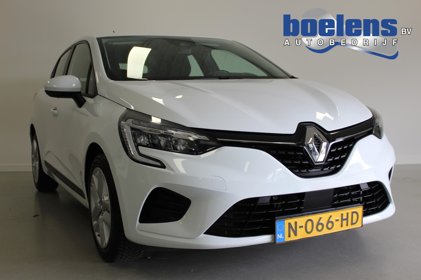 Renault Clio - 1.0 TCe Business Zen | PDC-A | CRUISE | DAB-RADIO | AIRCO | LANE-ASSIST | NAVIGATIE | CARP - AutoWereld.nl