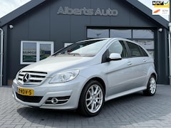 Mercedes-Benz B-klasse - 180 Business Class | AUTOMAAT | PANO | CRUISE |