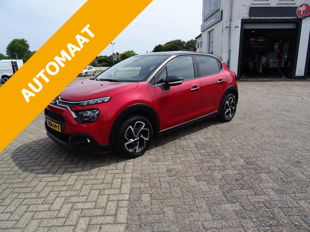 Citroën C3 - 1.2 PureTech 110pk S&S EAT6 Shine - AutoWereld.nl