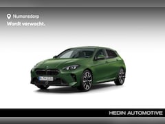 BMW 1-serie - 120 | Indiv. Anglesey Green | M-Sport Pro | 19'' | Harman/Kardon | Panorama. | Head-Up | P