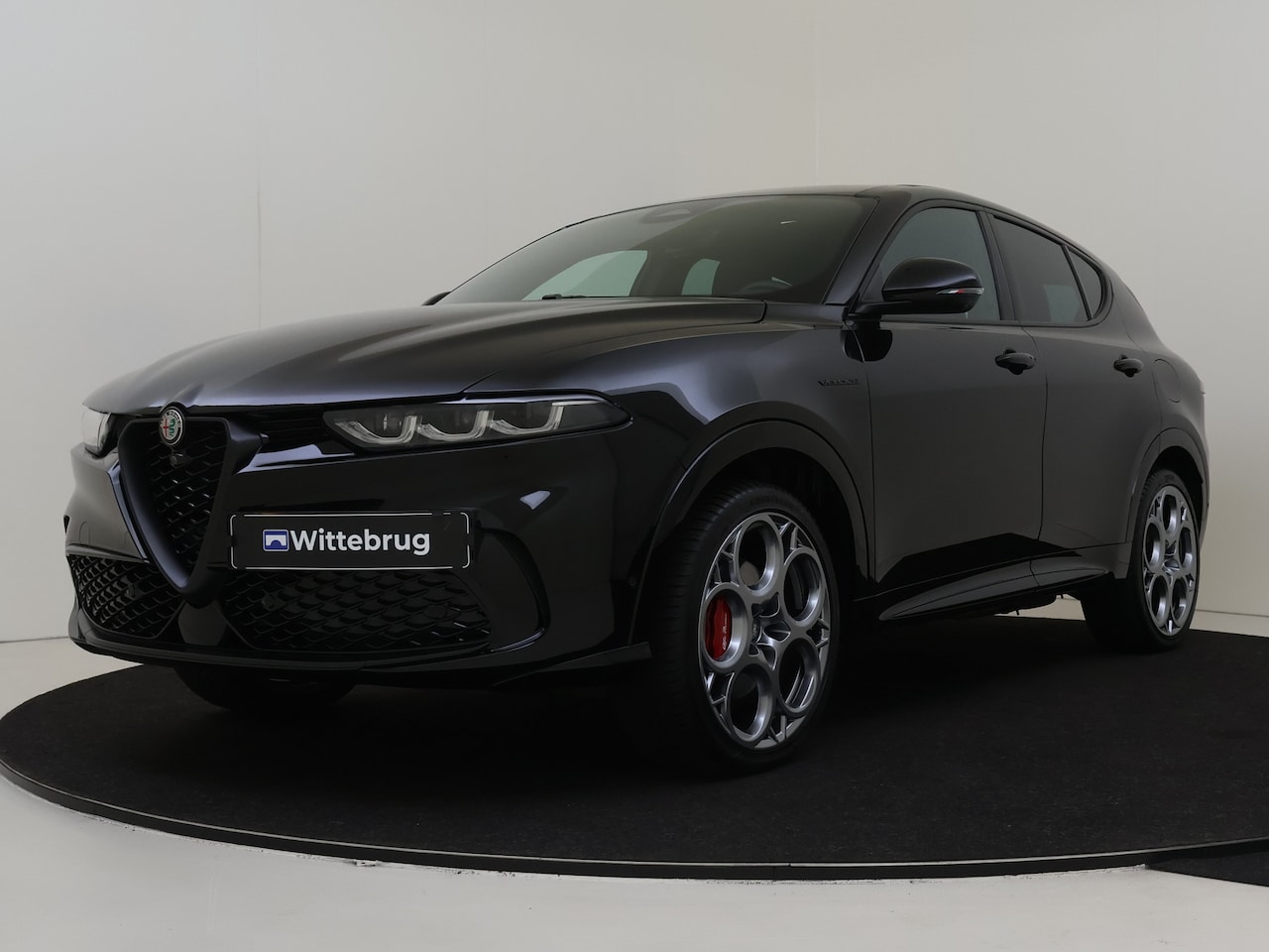 Alfa Romeo Tonale - 1.3T PHEV 280pk Veloce | Panoramadak | Leder | Stoel- en Stuurverwarming | Camera - AutoWereld.nl