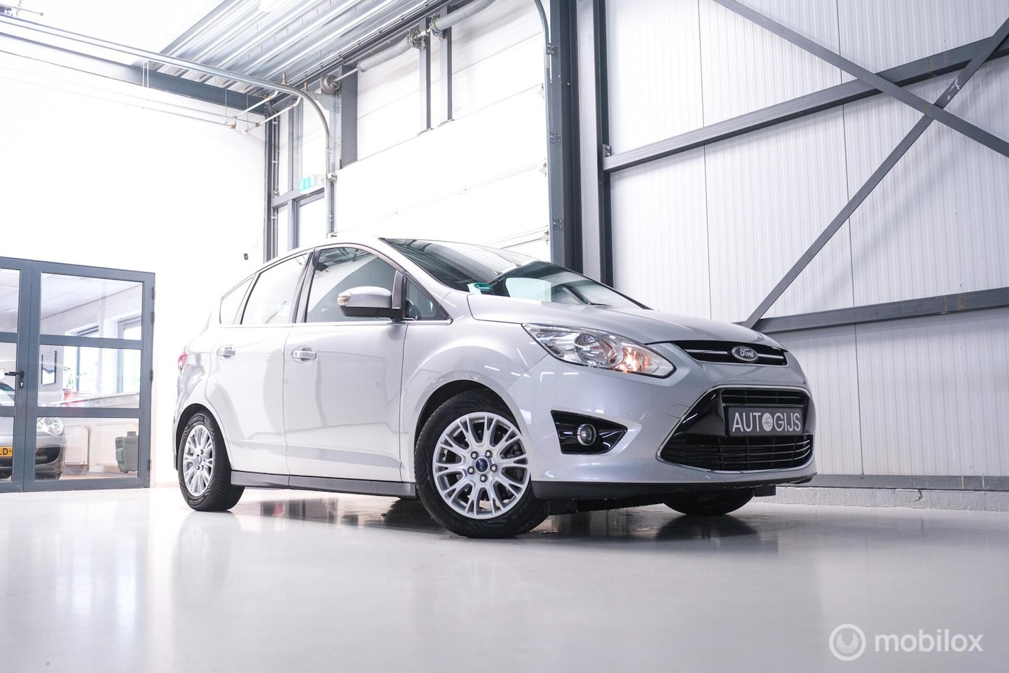 Ford C-Max - 1.6 EcoBoost Lease Titanium 150 pk | Trekhaak | Camera | Climate | Dealer onderhouden | - AutoWereld.nl