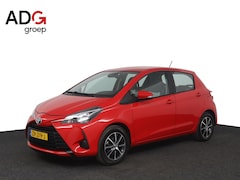 Toyota Yaris - 1.0 VVT-i Connect | Airconditioning | Achteruitrijcamera | Trekhaak |