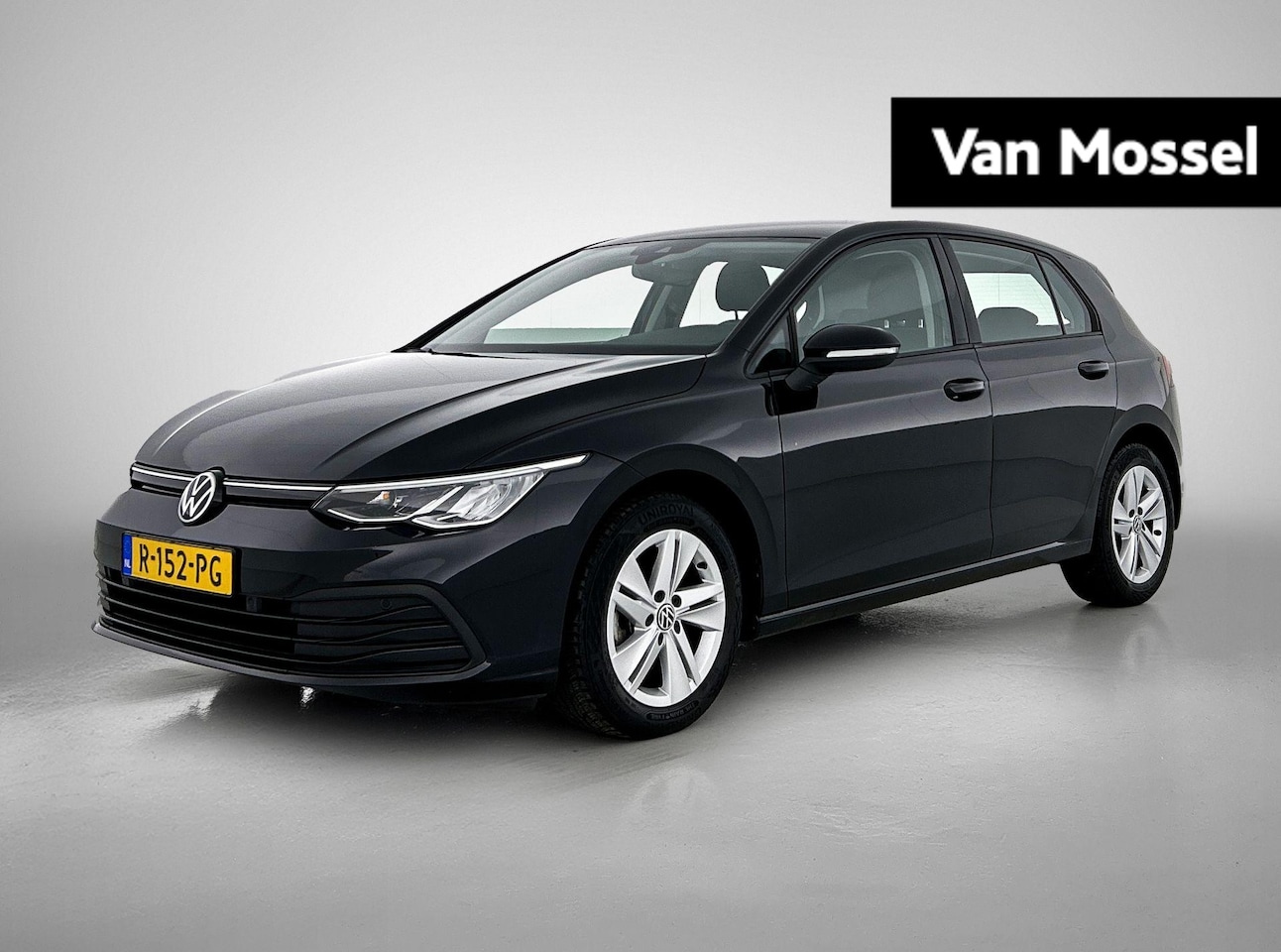 Volkswagen Golf - 1.0 TSI Life | 110PK | Digital Cockpit | Keyless Start | Parkeersensoren | Navigatie | Air - AutoWereld.nl