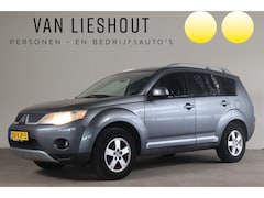 Mitsubishi Outlander - 2.0 DI-D 4WD Intense GRIJS KENTEKEN Climate I Cruise