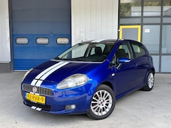 Fiat Grande Punto - 1.2 Racing 2009 5D Airco Cruise-control Trekhaak Velgen Radio