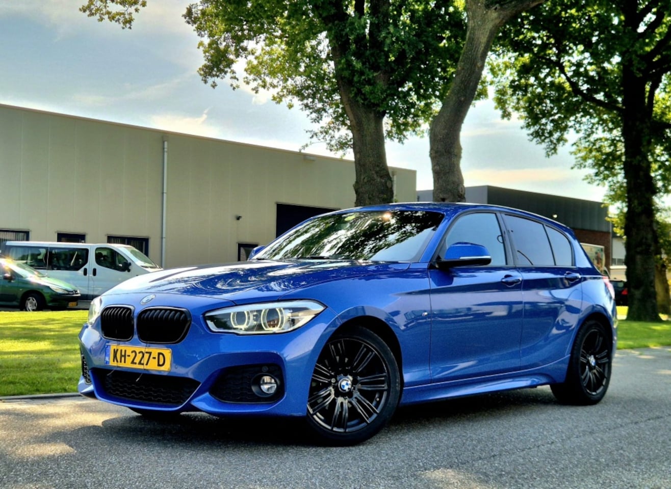BMW 1-serie - 116d Cent Exe - AutoWereld.nl
