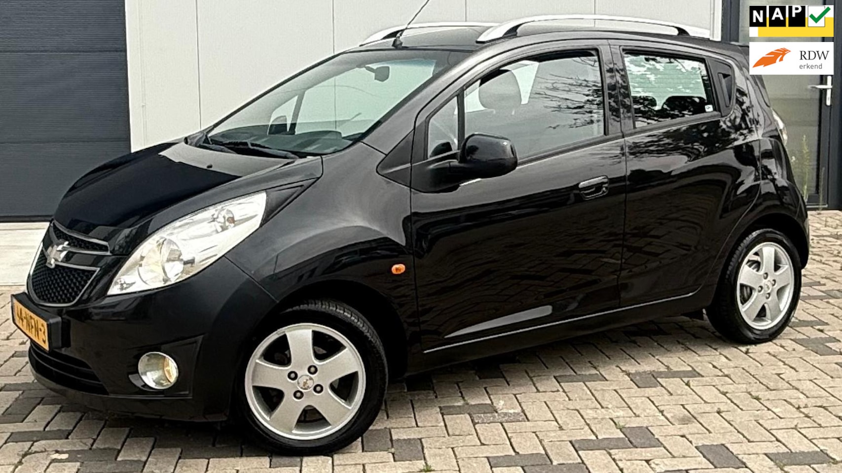 Chevrolet Spark - 1.0 16V LT 1.0 16V LT - AutoWereld.nl