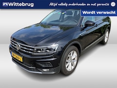 Volkswagen Tiguan Allspace - 1.4 TSI Highline 7p. / Digitaal dashboard / Pano / Navigatie / 360 Camera / Head-up / Dode