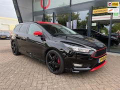 Ford Focus Wagon - 1.5 Black Edition