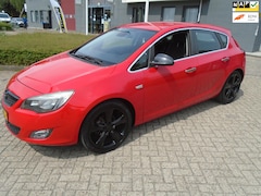 Opel Astra - 1.4 Turbo Sport