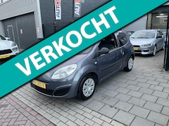 Renault Twingo - 1.2 Authentique Airco NAP APK 1 Jaar