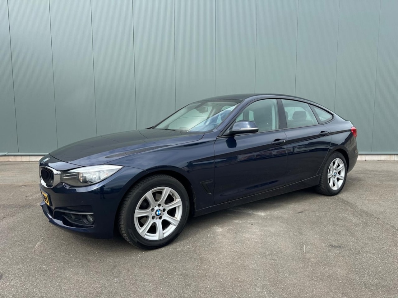 BMW 3-serie Gran Turismo - 318d High Executive 318d High Executive - AutoWereld.nl