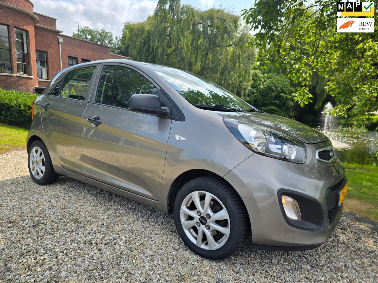 Kia Picanto - 1.0 CVVT Airco 1.0 CVVT Airco 5-deurs - AutoWereld.nl