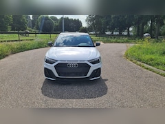 Audi A1 Sportback - 25 TFSI S edition