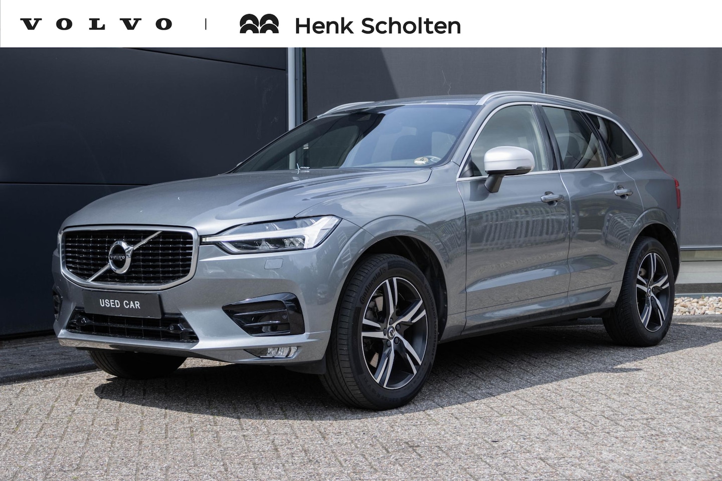 Volvo XC60 - T5 R-Design | Parkeercamera | DAB+ | Apple Carplay | Alarm klasse 3 | BLIS | Lighting Pack - AutoWereld.nl