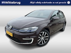 Volkswagen e-Golf - e-Golf Navigatie / Beige leer / Parkeersensoren / Dynaudio
