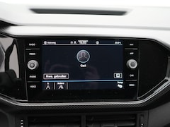 Volkswagen T-Cross - 1.0 TSI Life Business DSG / Adaptive cruise / Navi / Camera / Clima