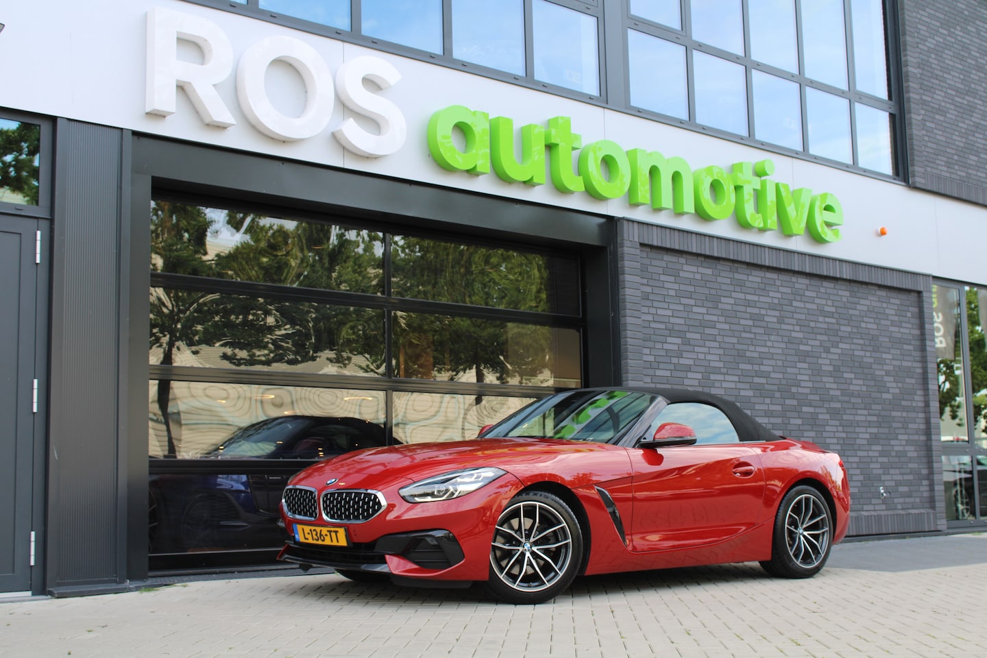BMW Z4 Roadster - sDrive20i High Executive | STOELVERWARMING | SFEER | CARPLAY | LEDER | - AutoWereld.nl
