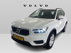 Volvo XC40 - 1.5 T2 Momentum Core LageKM | Stoel/Stuurverw | Navigatie | Camera