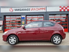 Hyundai Accent - 1.4i Dynamic