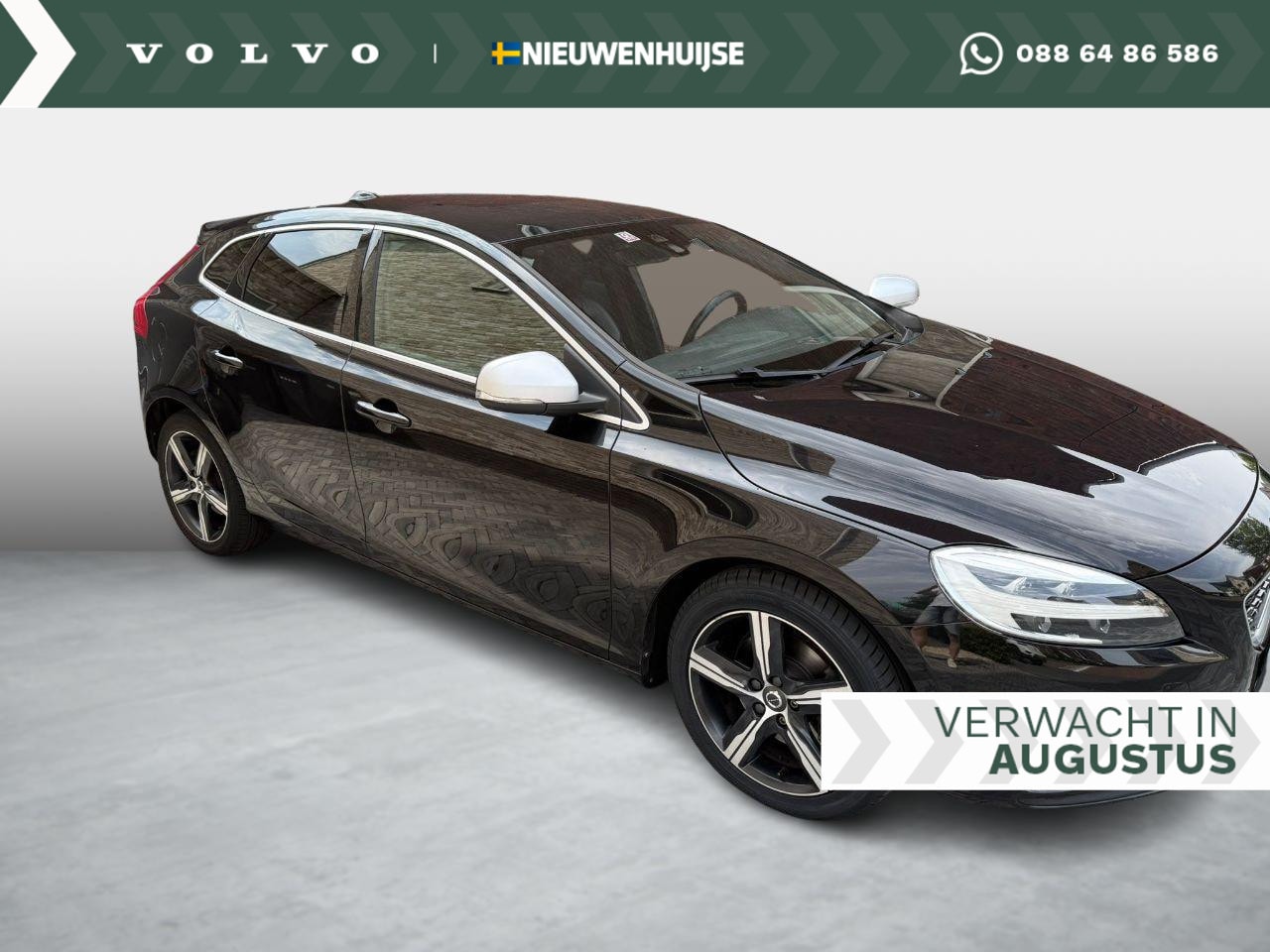 Volvo V40 - 2.0 T4 Business Sport | Standkachel | Volvo on Call | DAB | Keyless entry/start | Stoelver - AutoWereld.nl