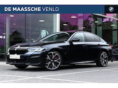 BMW 5-serie - 545e xDrive High Executive M Sport Automaat / Schuif-kanteldak / Laserlight / Parking Assi